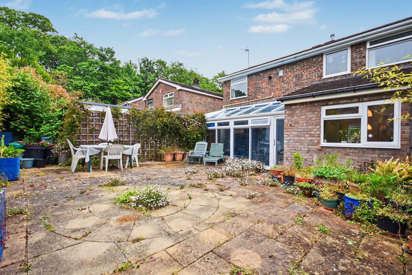 6 Rowan Close, Penarth, CF64 5BU